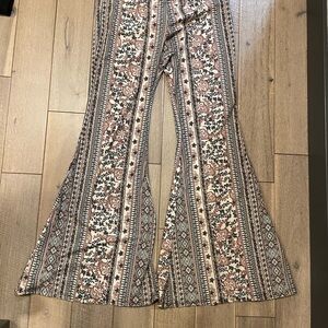 Vibe Patterned Flare Pants in Brown and Cream